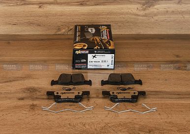 Задние керамические колодки Extreme Truck & Tow Z36